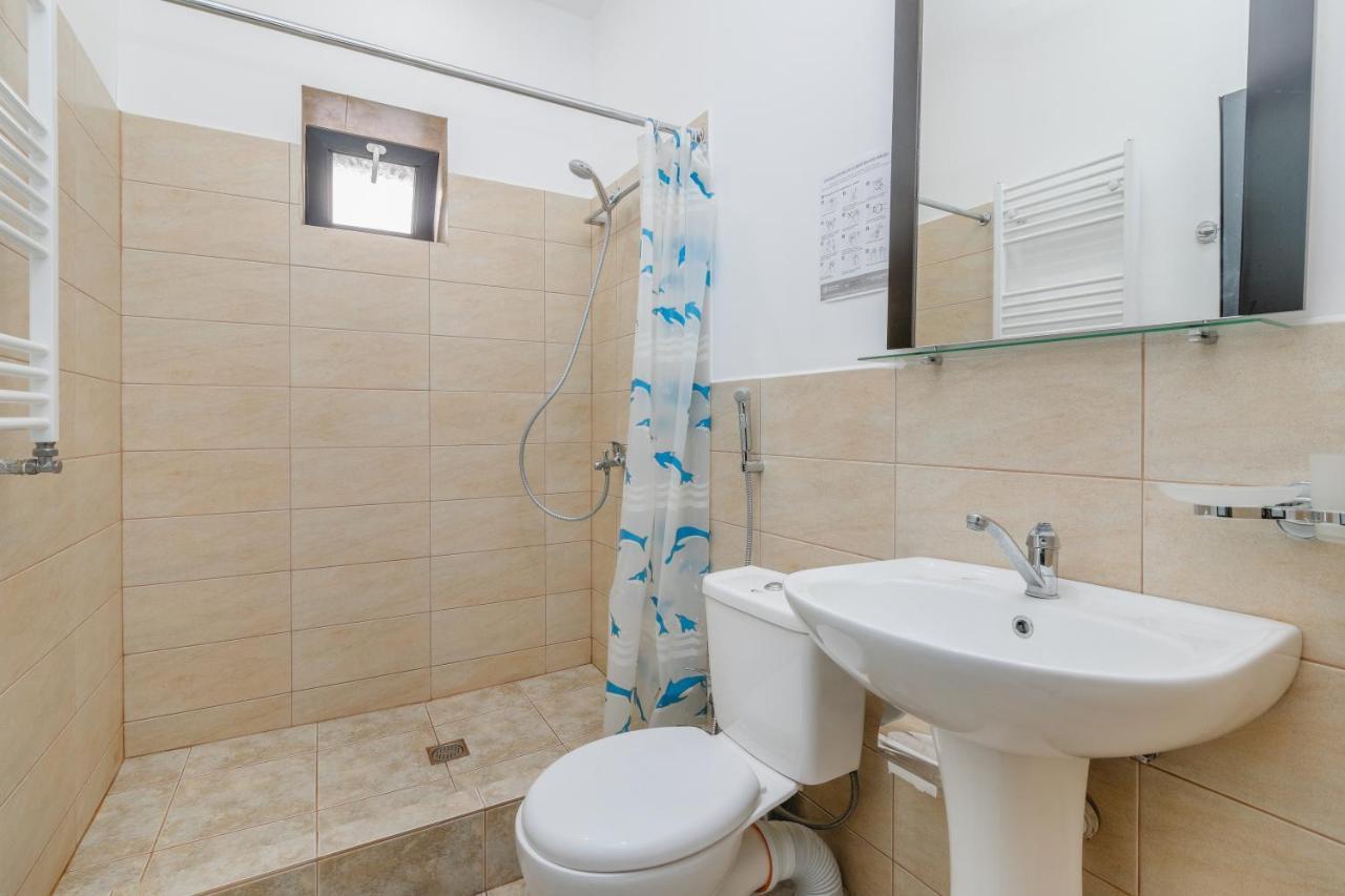 Alvani Inn K'vemo Alvani Extérieur photo
