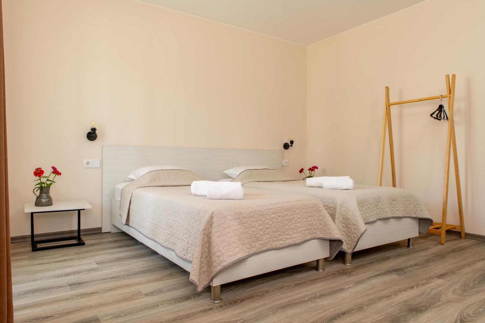 Alvani Inn K'vemo Alvani Extérieur photo